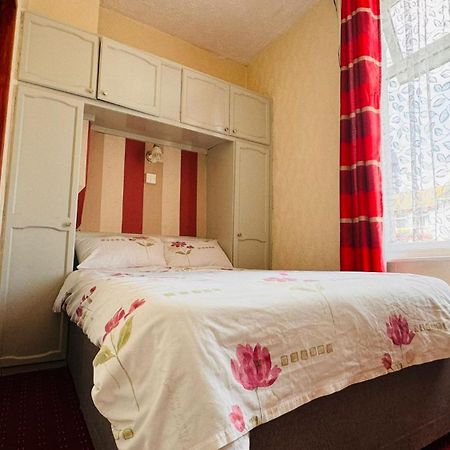 Delamere Hotel Μπλάκπουλ Εξωτερικό φωτογραφία